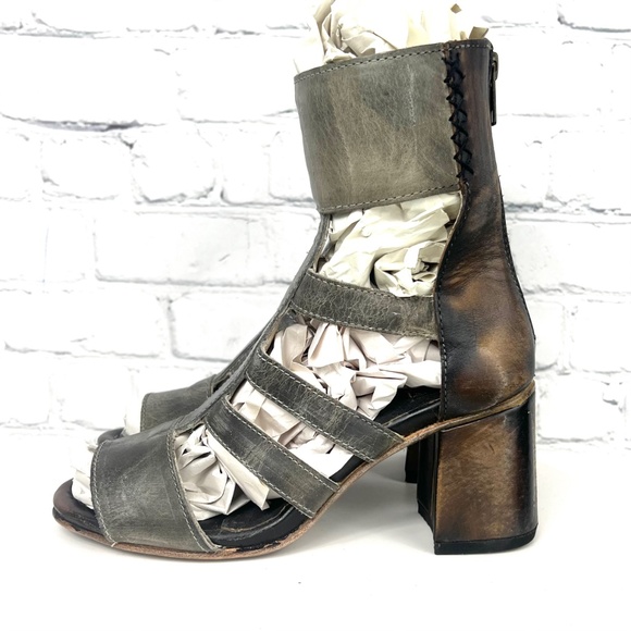 🚫SOLD! NIB/NWT |•FREEBIRD🦅BY STEVEN•| 'RAVEN' Gladiator Bootie/Sandals Size 7 - Picture 4 of 16